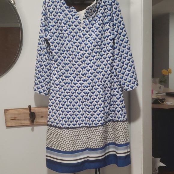 Old Navy dress - Picture 4 of 4